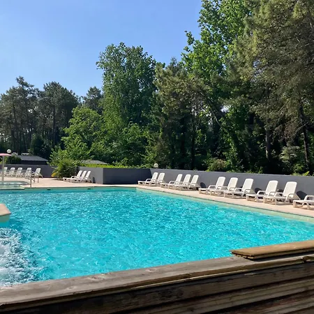 Kamp alanı Lagon B032 *